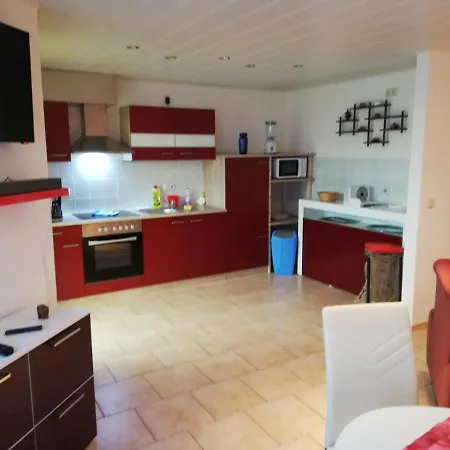 Apartment Ferienwohnung 80 m2 *